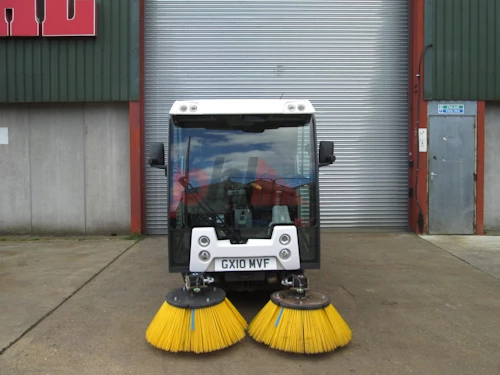 JOHNSTON SWEEPER